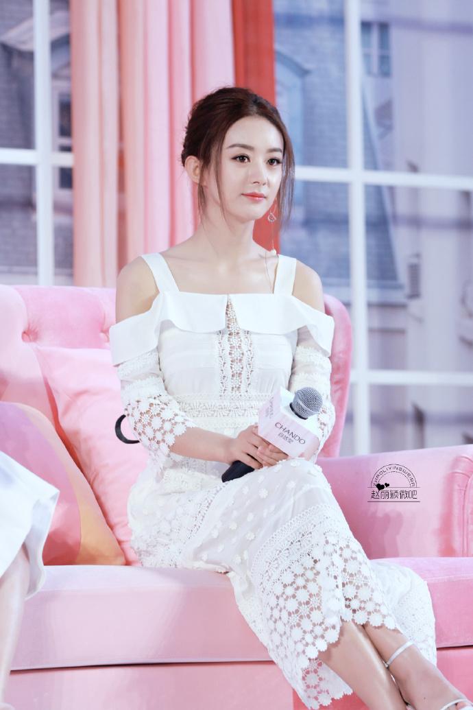 Zhao Liying finally made a high profile!Wearing a 