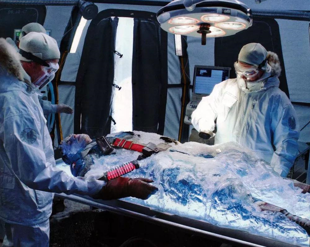 How terrible is liquid nitrogen at minus 196 degrees?What happens when