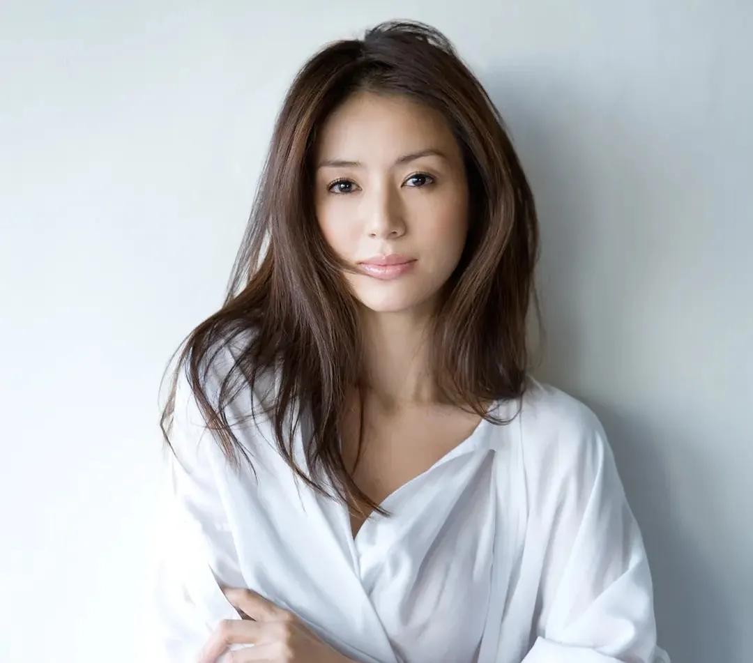 japanese-mature-actress-haruka-igawa-imedia