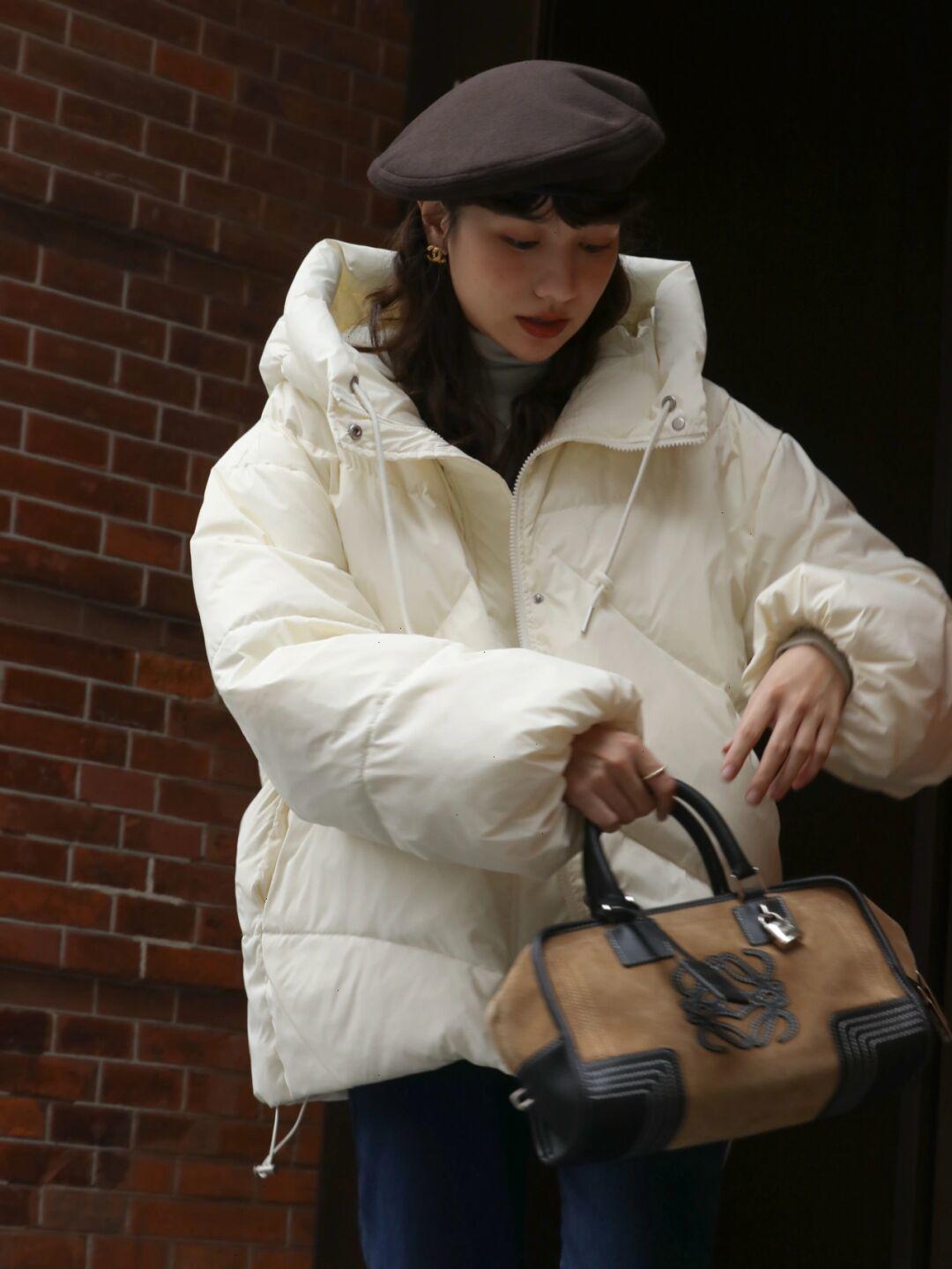 I was impressed by the collocation of these "down jackets"!Warm and