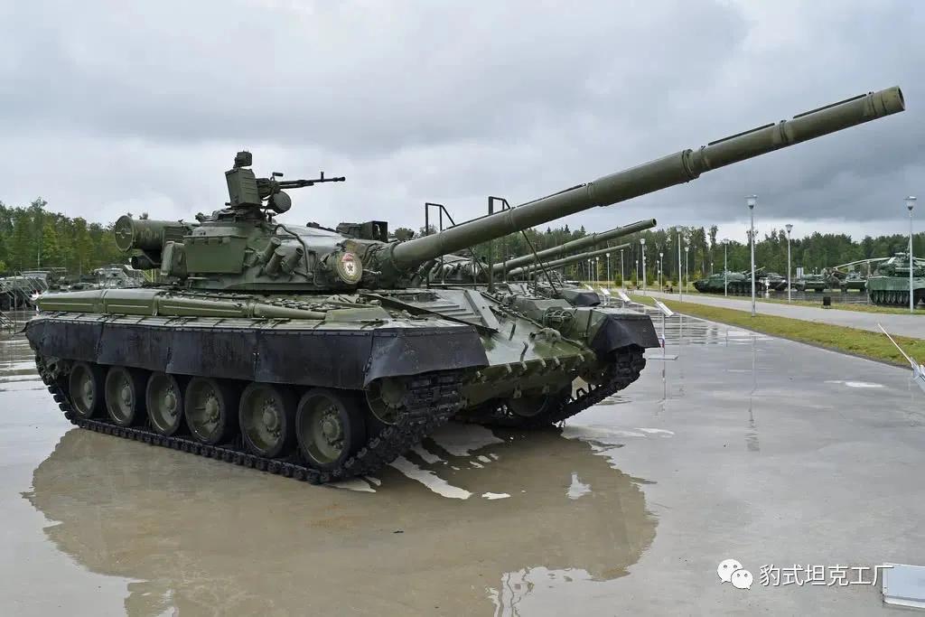 T-80 Main Battle Tank - IMedia