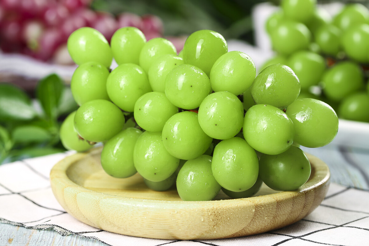 Raisins and grapes look the same, why is there such a big price