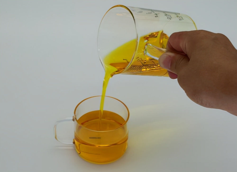 What oil is the "least" unhealthy?Soybean oil?Reminder Try to eat less