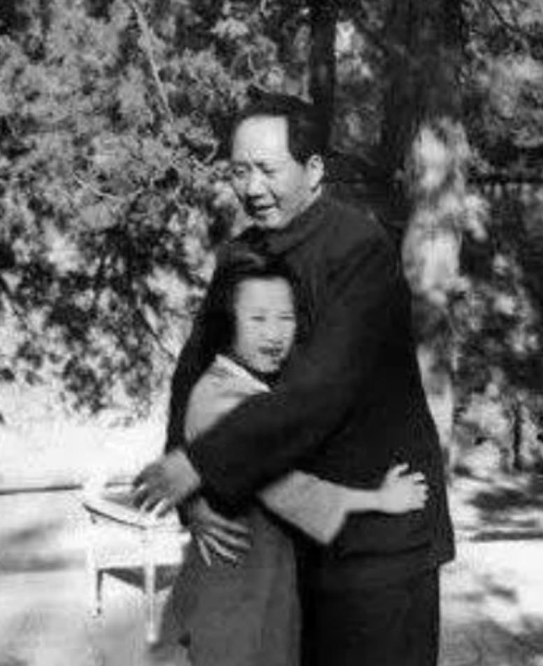 In 1972, Mao Zedong's beloved daughter Li Ne asked her father for help ...
