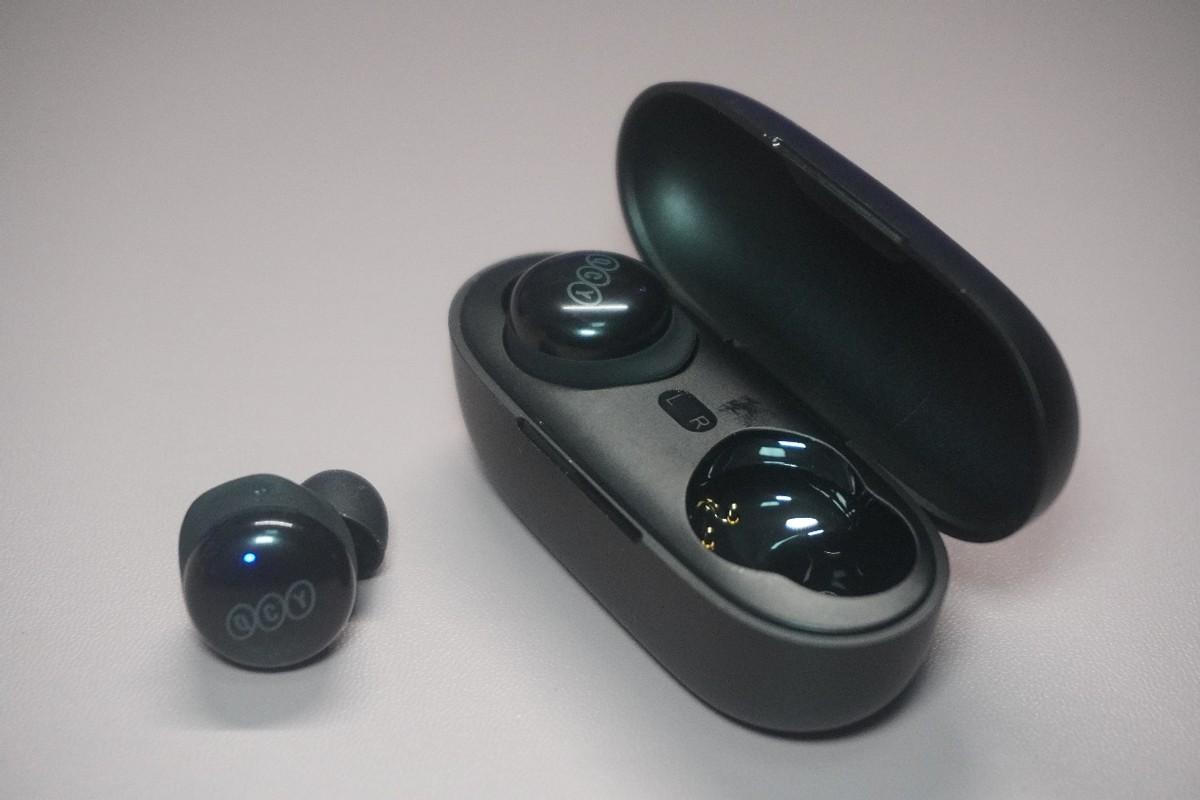 Costeffective headphones within one hundred yuan, QCY T17 youth beans