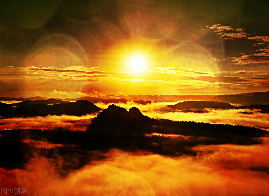 The red sun rises in the east iMedia