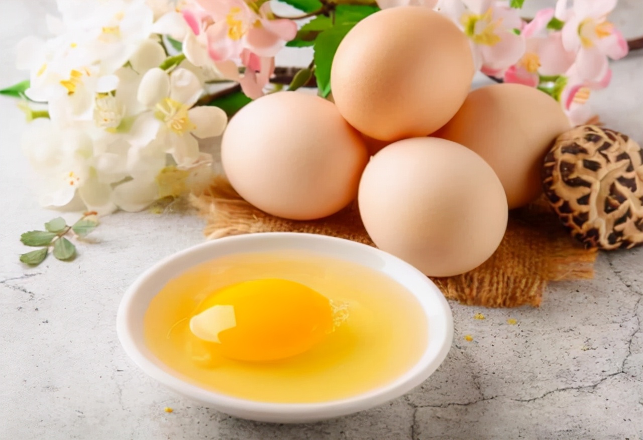 Can boiled eggs cause "osteoporosis"?Can't eat eggs every day?The