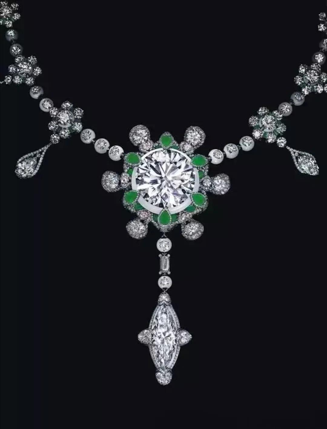 Chen Shiying is a top Chinese jewelry design and engraver, and his ...