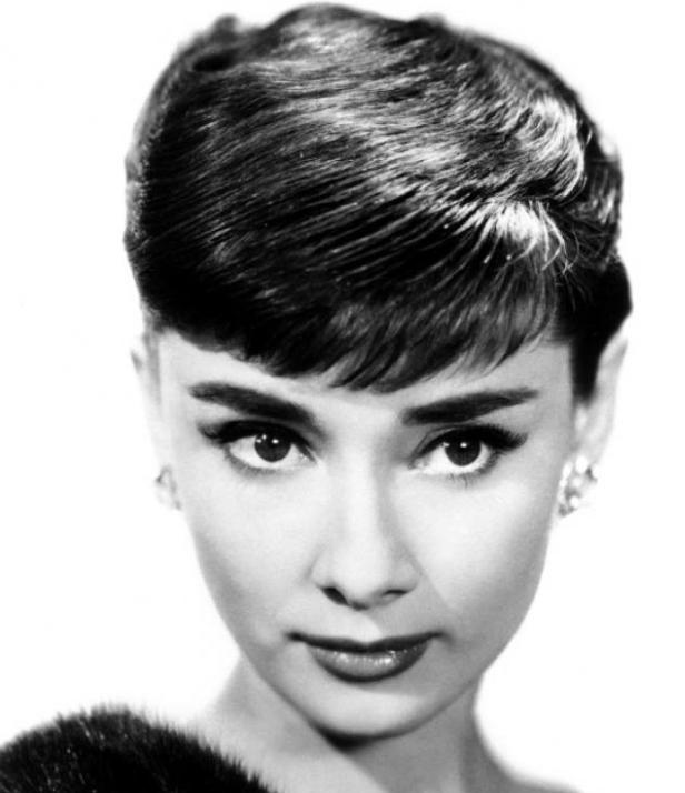 How did Audrey Hepburn with a square face and wide cheekbones advance ...