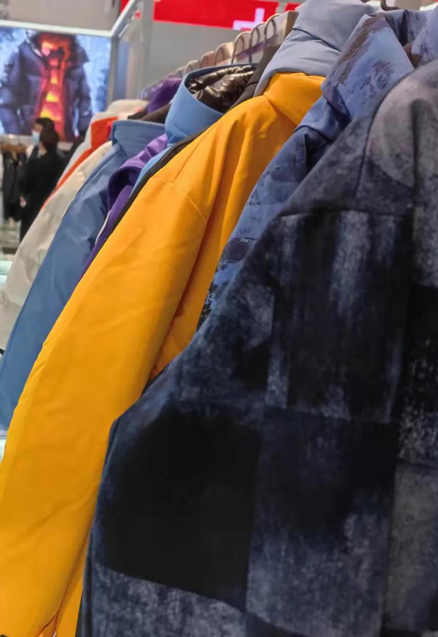Down jackets are more expensive than iPhones. Who is behind the price increase? iMedia