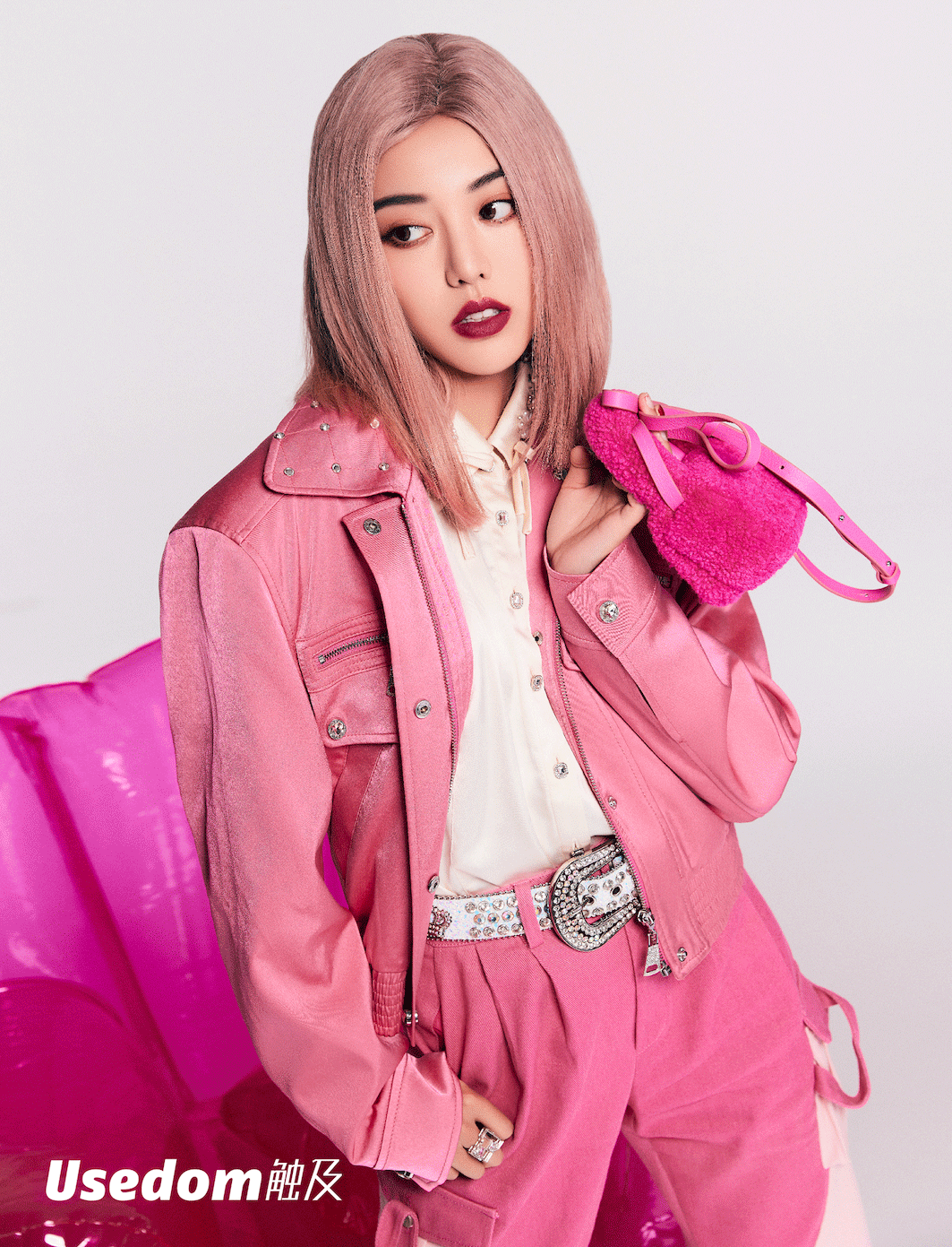 i.jiji take utensils as style and pure as belief iMedia