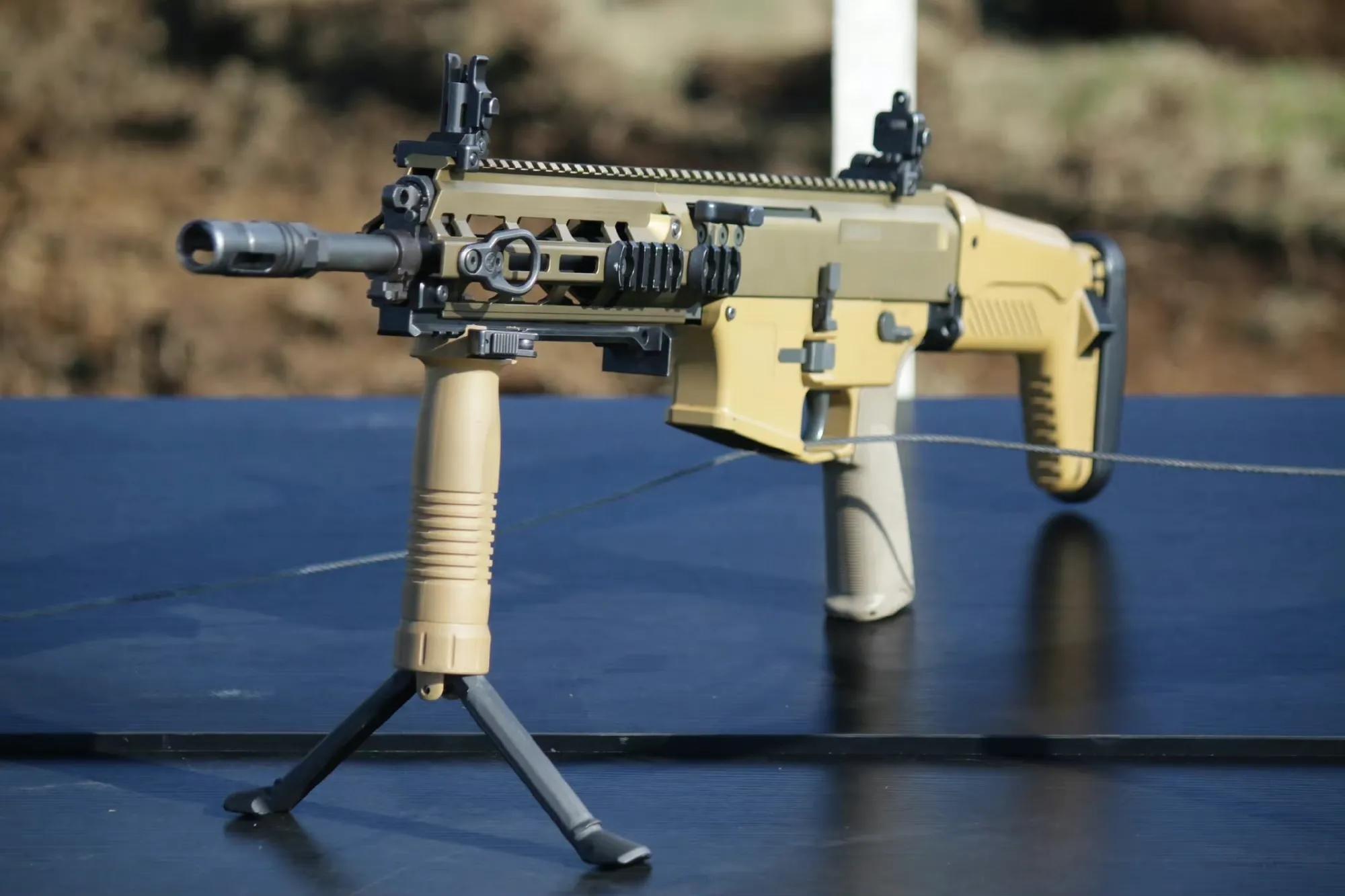 陸上自衛隊再次展示 式小銃 工匠精神皆無 又一 壽喜鍋 資訊咖