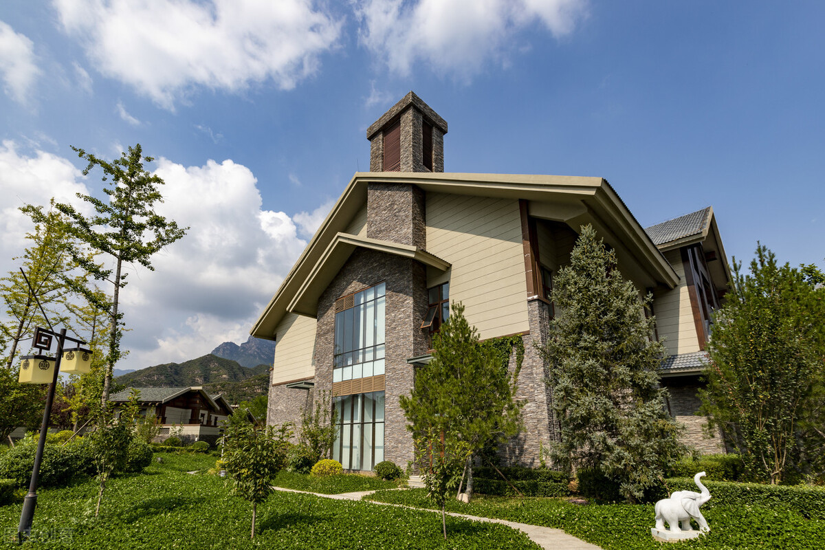 80 高端别墅地下室高额装修费 毁于潮渗 别墅防潮有妙招 资讯咖