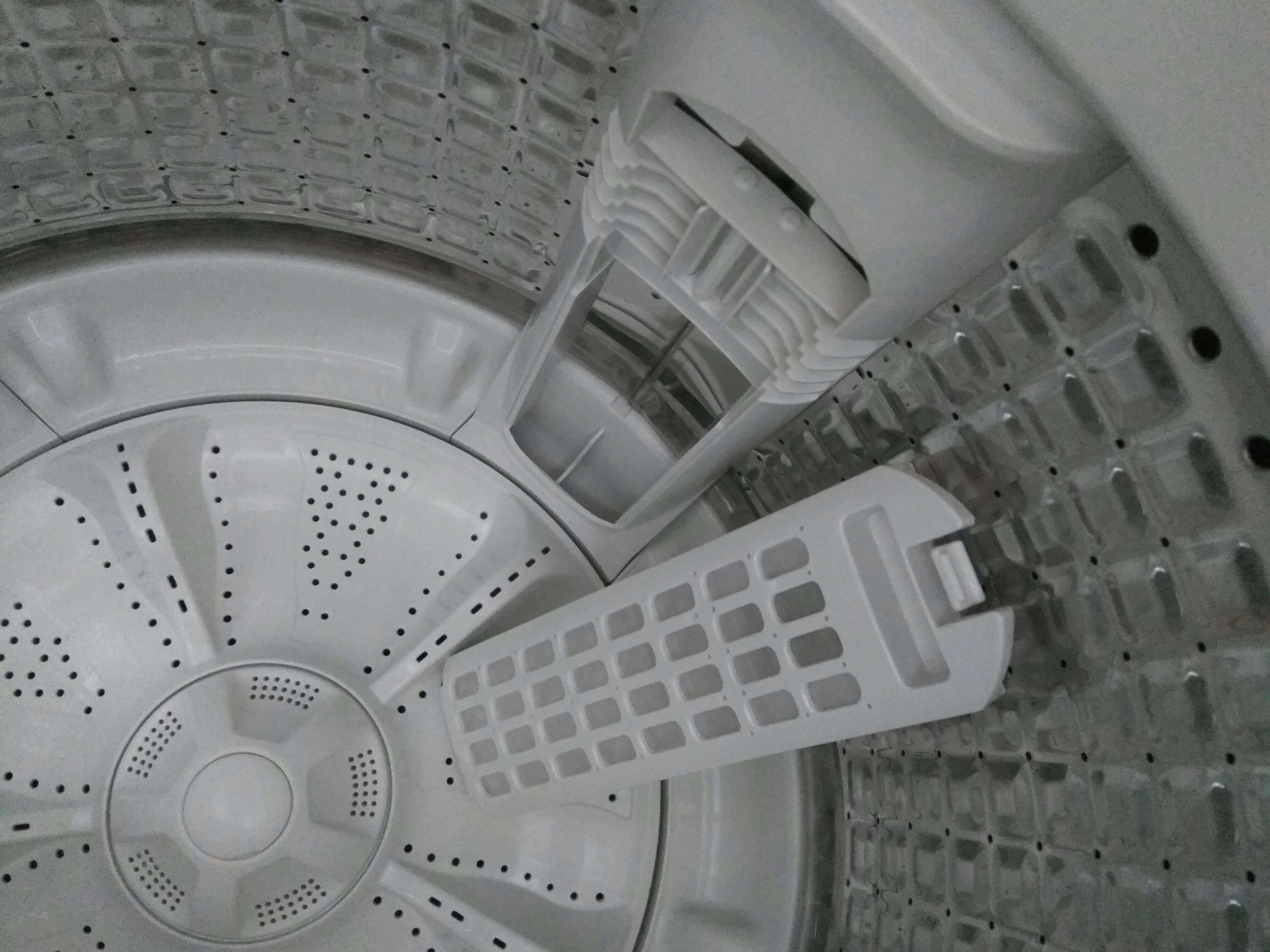 Why does the washing machine always get fluffy clothes after washing