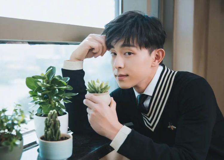 Deng Lun Was Fined 100 Million For Tax Evasion He Finally Paid For His Mistakes Imedia