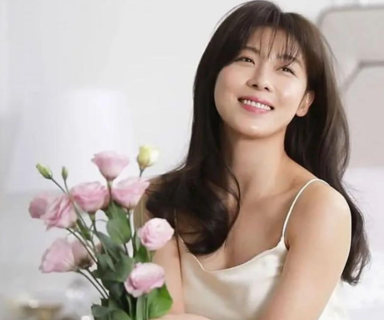 "Form is emptiness, emptiness is form", if you want to understand it